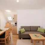 Holzer * Sankt Margarethen im Lungau