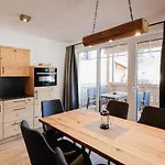 Apartment Holzer